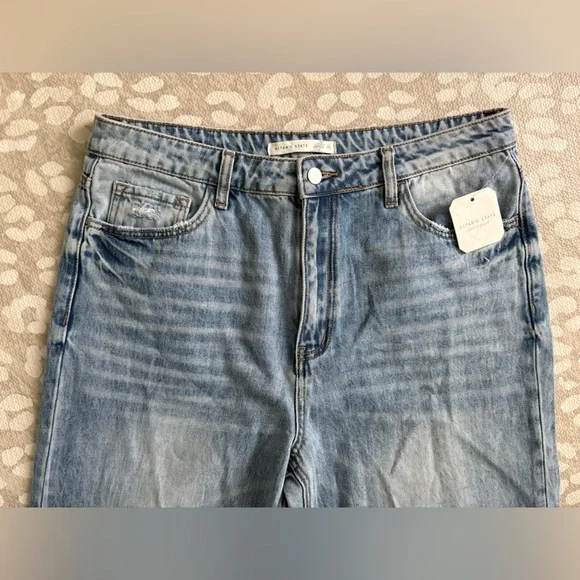 Altar’d State size 31 reg baggy high waist jeans - Picture 3 of 12